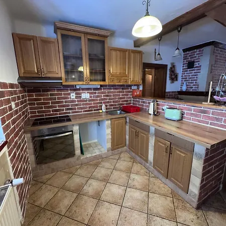 Feriehus Zazrivsky Dvor - Magura, Wellness, Self Check-in, 6 Bedrooms, 4 Bathrooms