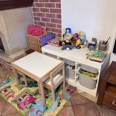 Dom wakacyjny Zazrivsky Dvor - Magura, Wellness, Self Check-in, 6 Bedrooms, 4 Bathrooms