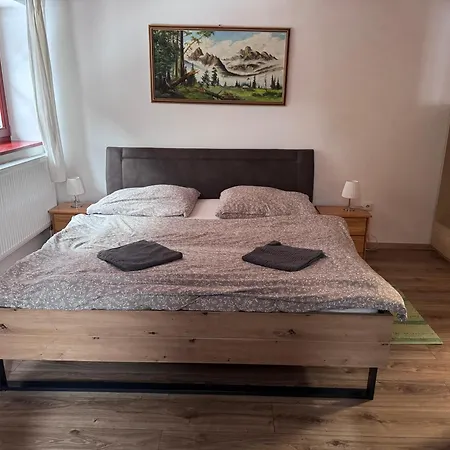 Zazrivsky Dvor - Magura, Wellness, Self Check-in, 6 Bedrooms, 4 Bathrooms * Zázrivá