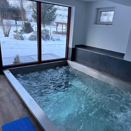 Zazrivsky Dvor - Magura, Wellness, Self Check-in, 6 Bedrooms, 4 Bathrooms