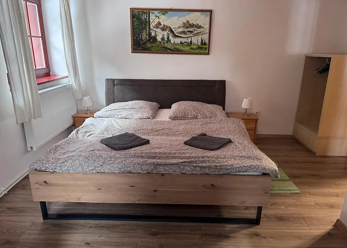 Zazrivsky Dvor - Magura, Wellness, Self Check-in, 6 Bedrooms, 4 Bathrooms * Zázrivá