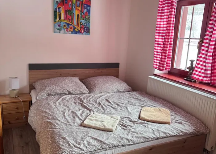 Zazrivsky Dvor - Magura, Wellness, Self Check-in, 6 Bedrooms, 4 Bathrooms *