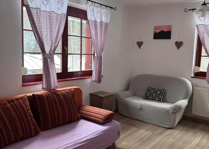 Zazrivsky Dvor - Magura, Wellness, Self Check-in, 6 Bedrooms, 4 Bathrooms * Zázrivá