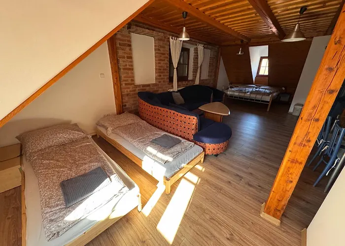 Zazrivsky Dvor - Magura, Wellness, Self Check-in, 6 Bedrooms, 4 Bathrooms