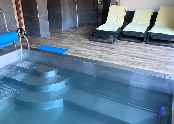 Ferienhaus Zazrivsky Dvor - Magura, Wellness, Self Check-in, 6 Bedrooms, 4 Bathrooms Zázrivá